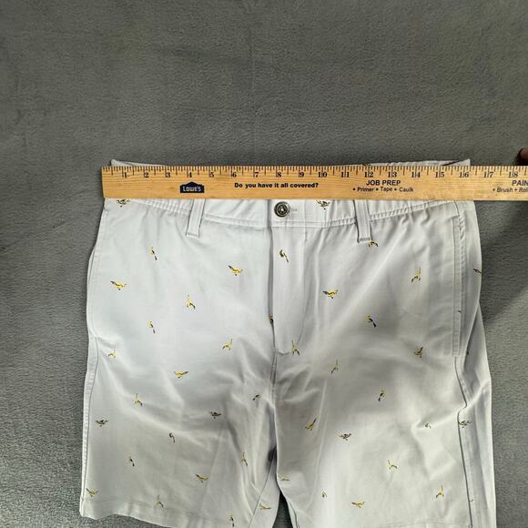 Under Armour UA Golf AOP Bird Printed 10” Shorts 1377303 Mens Size 34 Gray - Picture 10 of 15